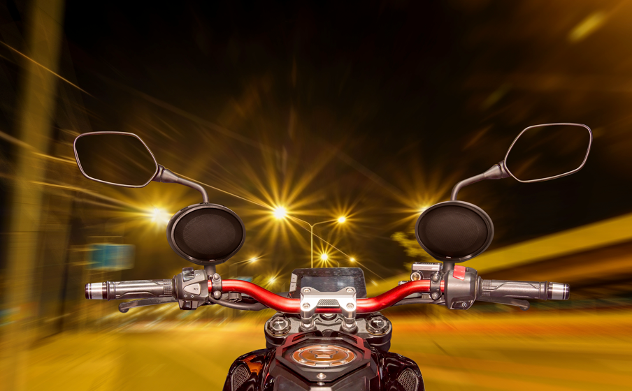 JBL Cruise USB charge out - Image