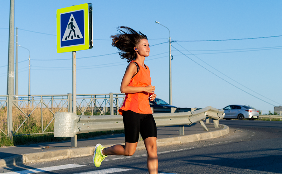 JBL Endurance Race 2 Enhance your work-out with Sports Mode' - Image