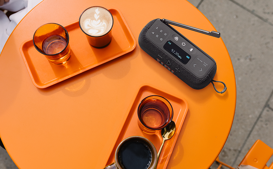 JBL Tuner 3 portable radio lifestyle image