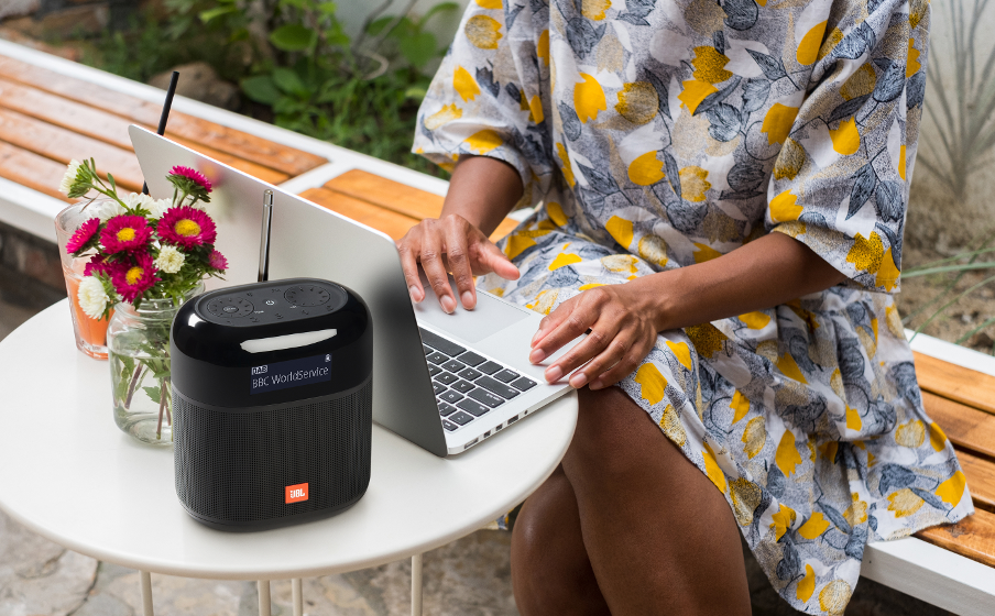 JBL Tuner XL Up to 15 hours of playtime - Image