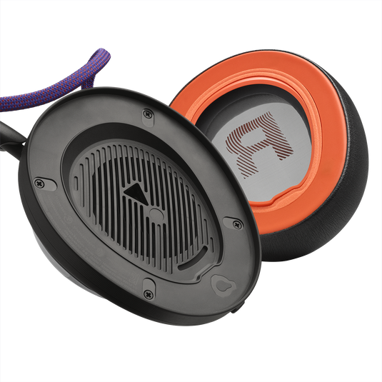 JBL Quantum 950 - Black - Wireless multiplatform gaming headset with adaptive Noise Cancelling - Detailshot 12 image number null אוזניות גיימינג אלחוטיות + מיקרופון Quantum 950&nbsp;מבית JBL