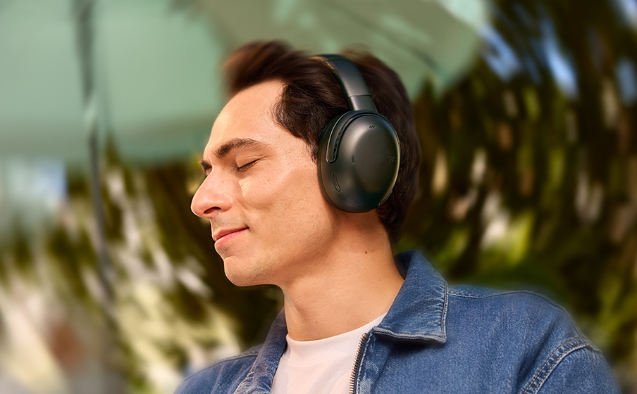 JBL Tour One M3 Hi-Res Audio with legendary JBL Pro Sound - Image