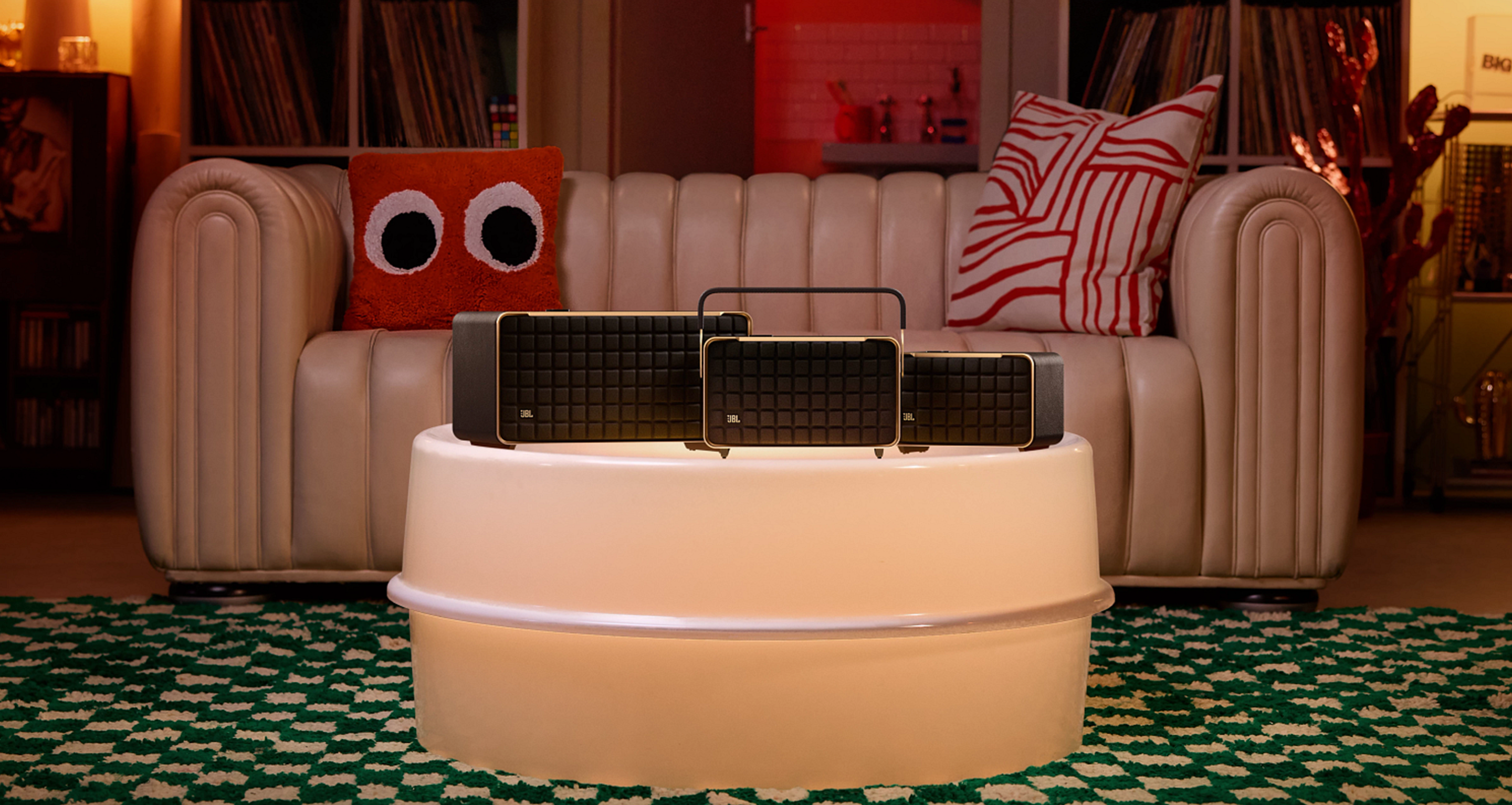 JBL Authentics - Authentic Sound