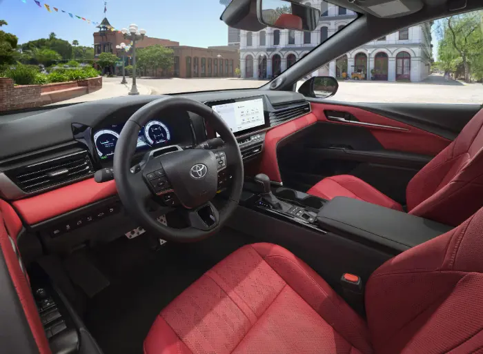 camry-us Interior