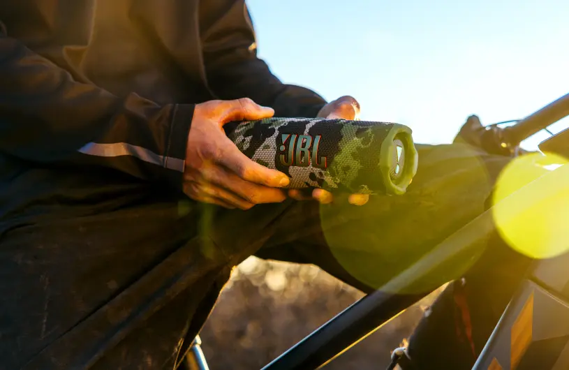 JBL Flip 6 vs. Flip 7: Which speaker should you choose?