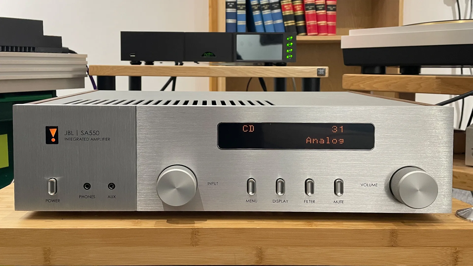 What HiFI?: JBL SA550 Classic review