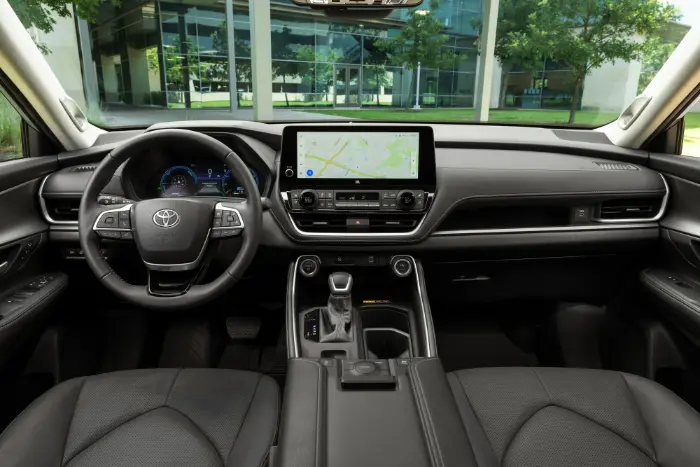 grand-highlander Interior